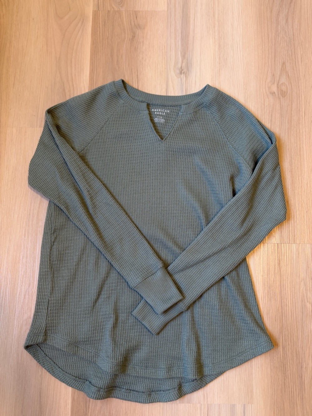 American Eagle - Women’s Green Waffle Knit Long Sleeve Top - Size S NWOT